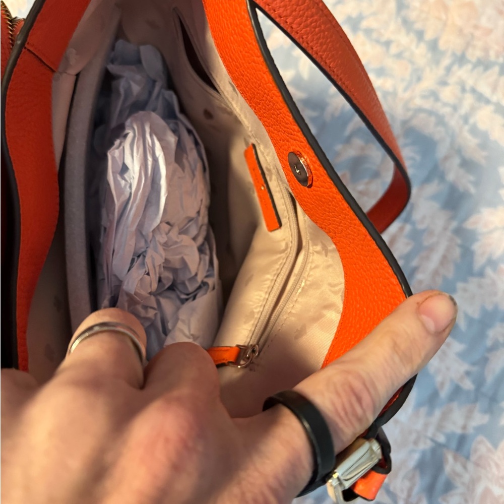 Kate Spade Orange Shoulder Bag - Picture 4 of 6